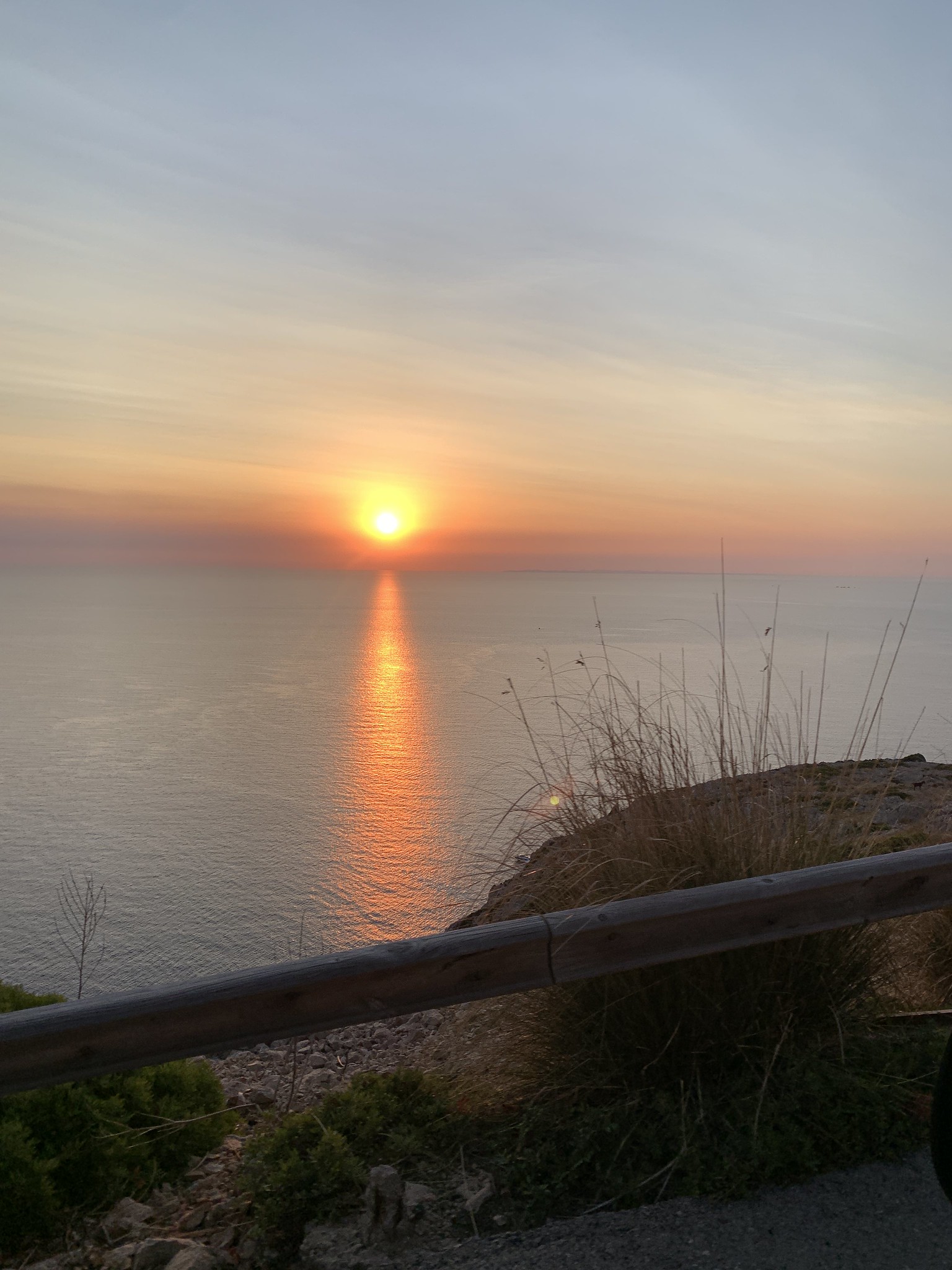Sunrise in 7 parts
