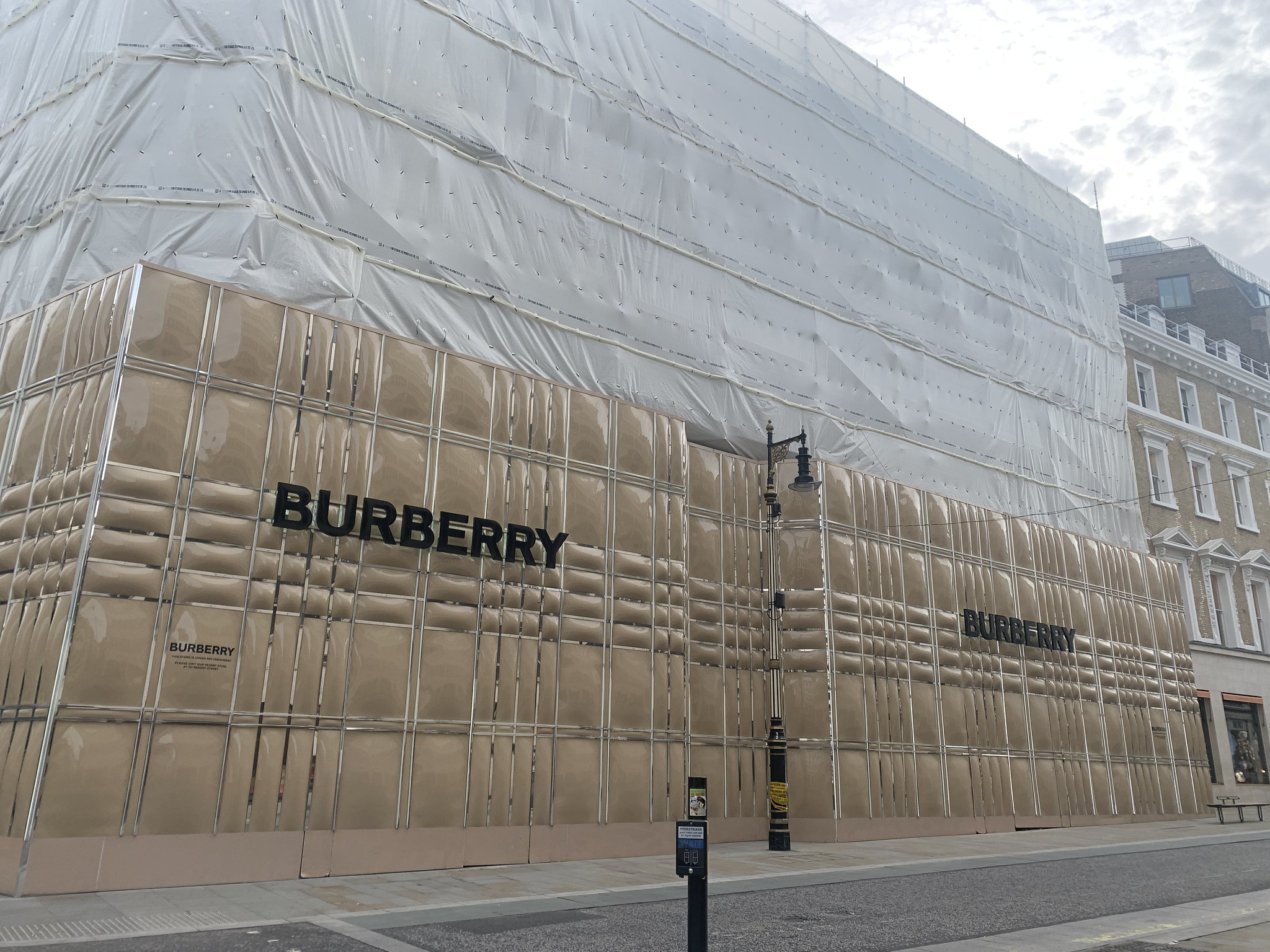 Burberry wrap