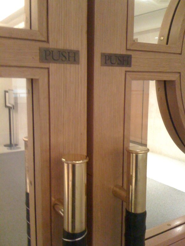 Push sign pull handles