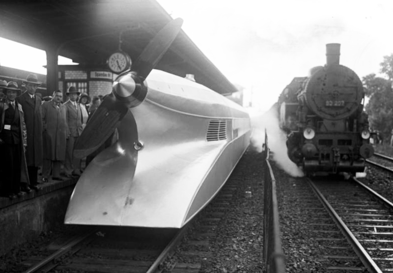 Airplanetrain