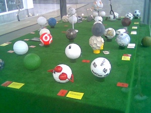 Desmusfootballs